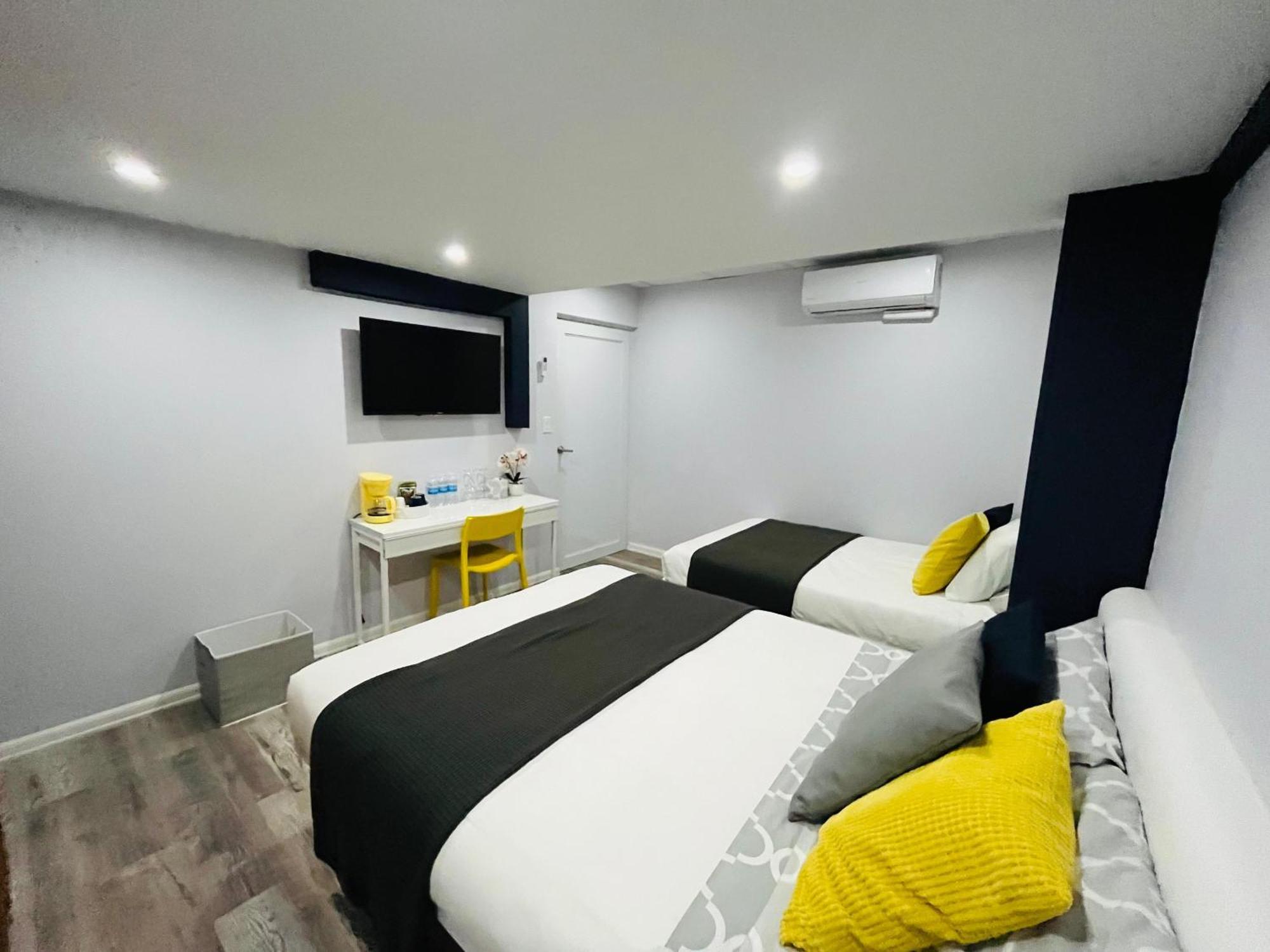 Hotel Libertad Lares Екстериор снимка