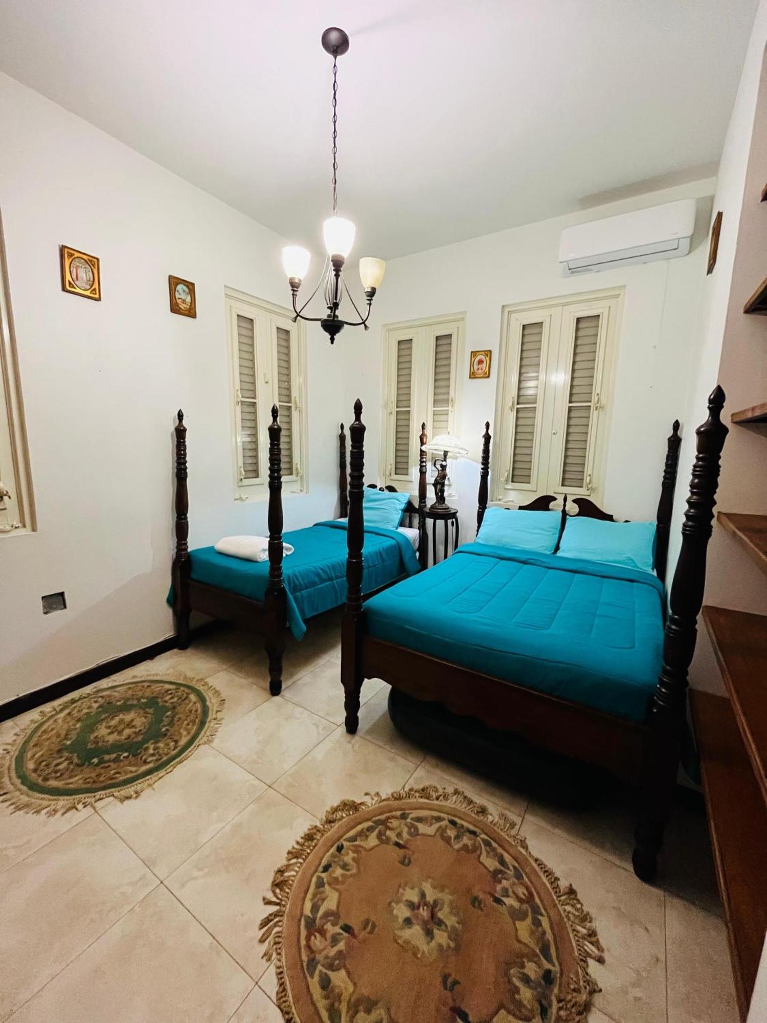Hotel Libertad Lares Екстериор снимка