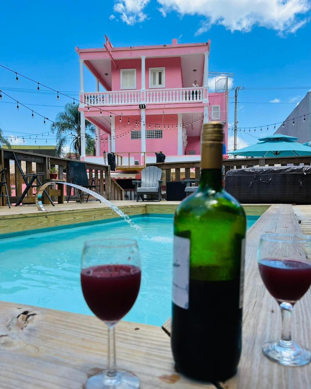 Hotel Libertad Lares Екстериор снимка